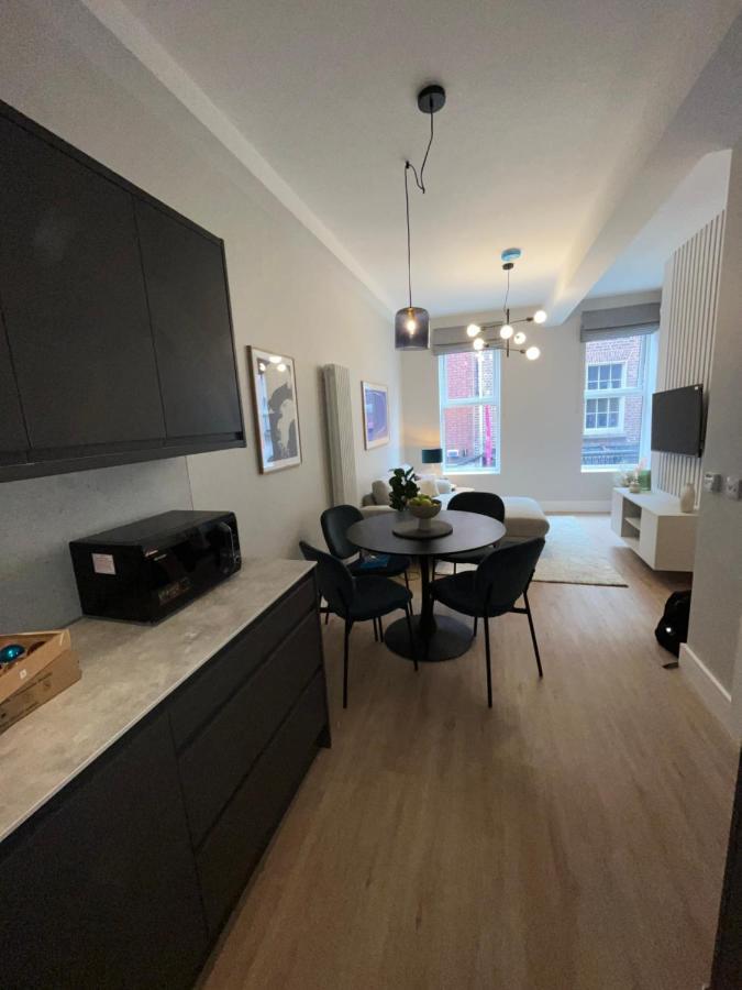 더블린 Sutcliffe House 아파트 외부 사진
