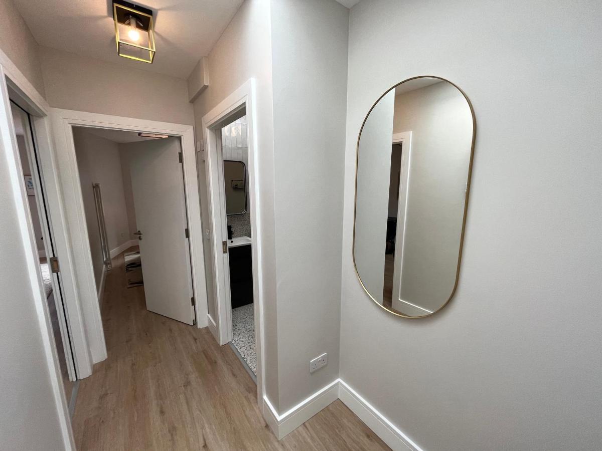 더블린 Sutcliffe House 아파트 외부 사진