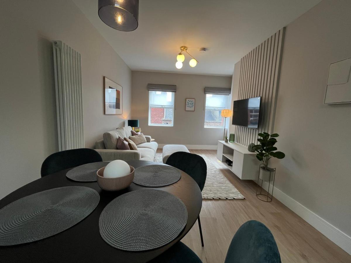 더블린 Sutcliffe House 아파트 외부 사진